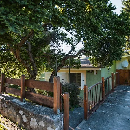 Case de vacanță Nola Vendeghaz