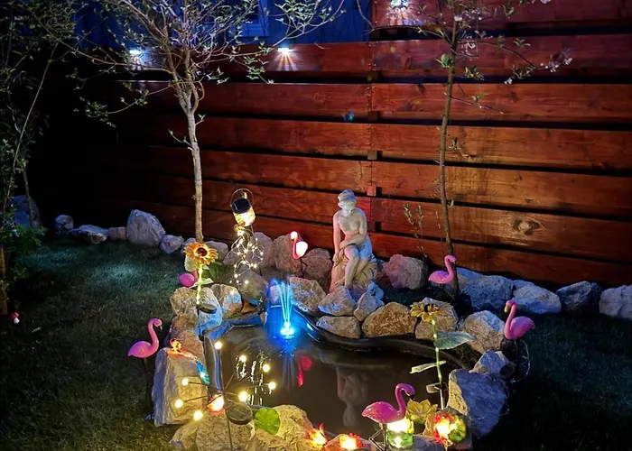 Nola Vendeghaz Case de vacanță