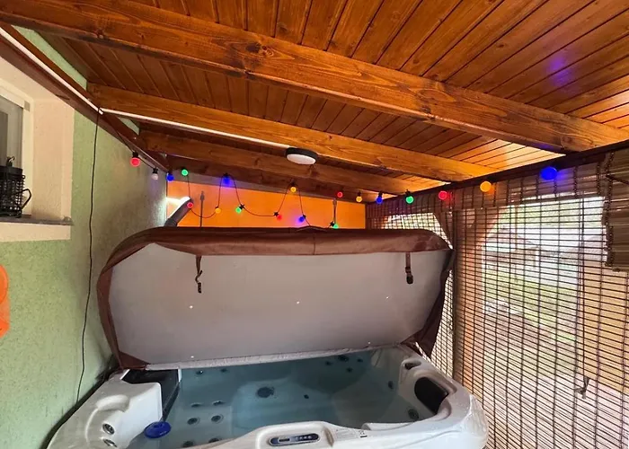 Case de vacanță Nola Vendeghaz