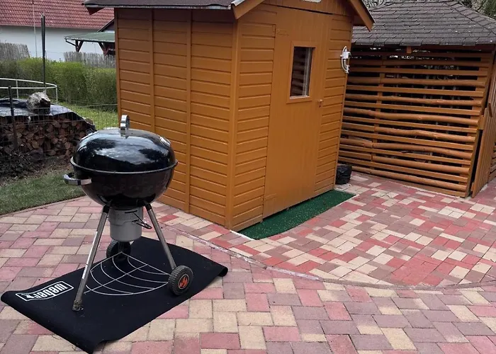 Nola Vendeghaz Feriehus *